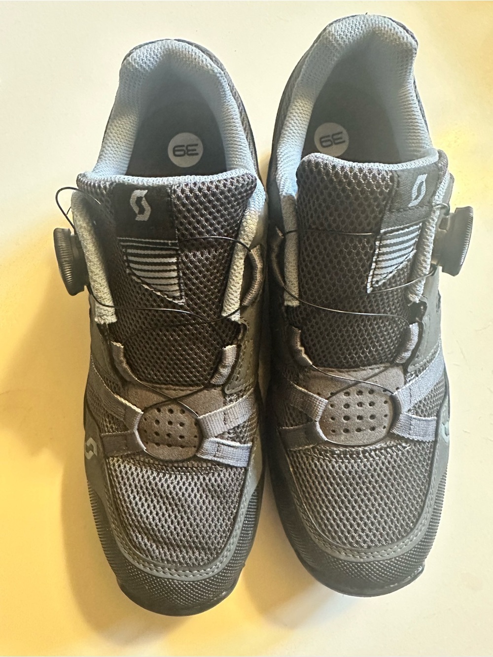 Scott Gray Women’s MTB Cycling Shoes with Boa Closure size 7.5